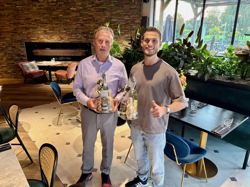 OVPN Padel 21 Geslaagd ING Padeltoernooi bij Dekker